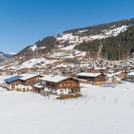 公寓 Blick Zum Mayrhofen *