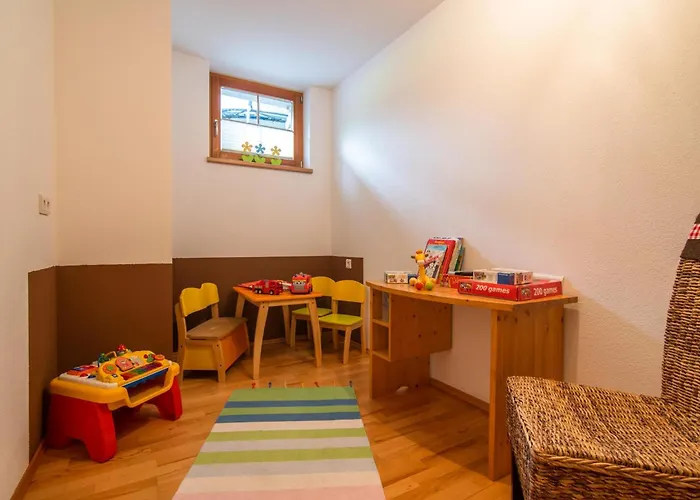 Blick Zum Mayrhofen *