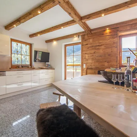 Apartman Blick Zum Mayrhofen